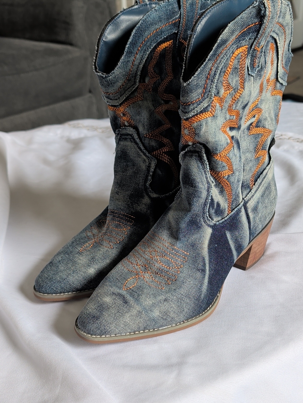 Denim Embroidered Western Heeled Boots - Blue